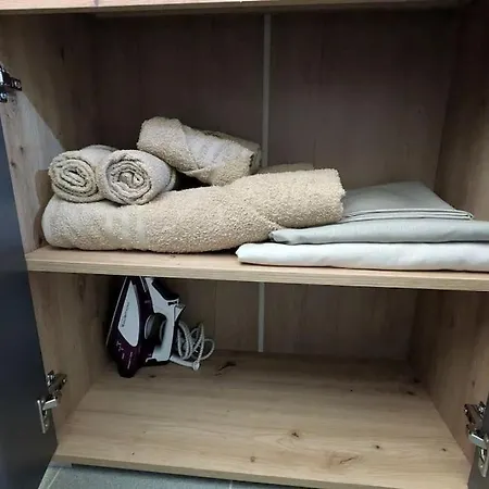 Apartamento Bjorn's Cosy Durrës